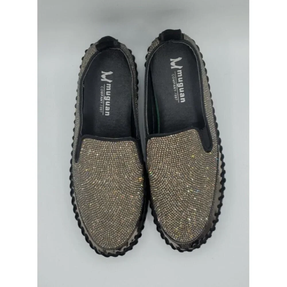 MUGUAN COMPANY 1997 Black Silver Jeweled Slip On Flats Size 250 = 8,5 US
